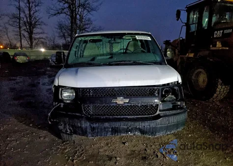 2013 Chevrolet Express G1500 z USA, uszkodzony, nr VIN 1GCSHAF45D1143981